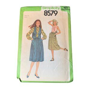 Vintage Simplicity 8579 Womens Sewing Pattern Misses Vest Skirt Size 12 uncut